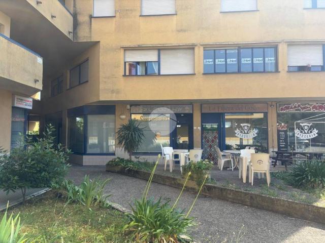 Locale Commerciale in vendita a Colli al Metauro, Marche