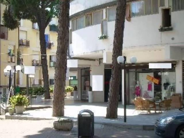 Locale Commerciale in vendita a Comacchio, Reggio Emilia