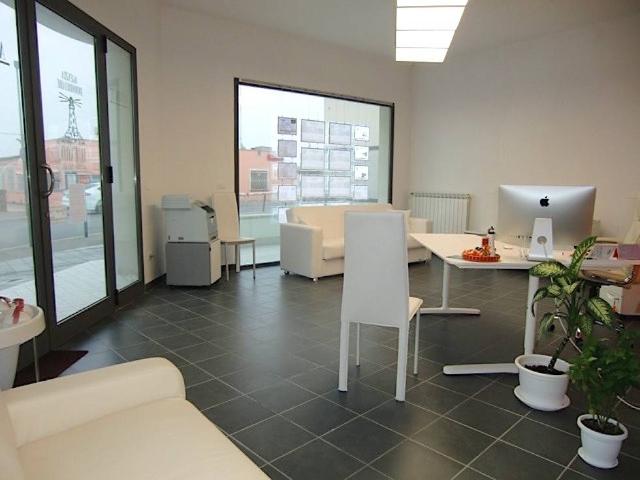 Locale Commerciale in vendita a Comacchio, Reggio Emilia