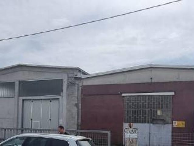 Locale Commerciale in vendita a Commessaggio, Lombardia