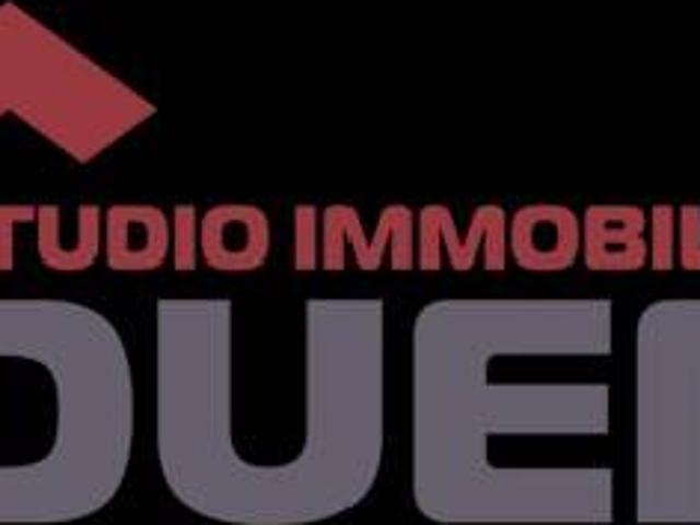 Locale Commerciale in vendita a Rebbio, Como