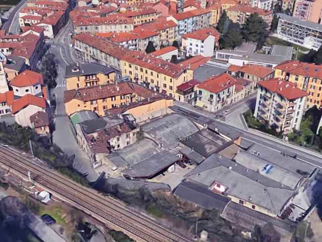 Locale Commerciale in vendita a San Rocco, Como