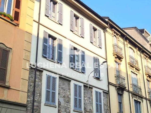 Locale Commerciale in vendita a San Bartolomeo, Como