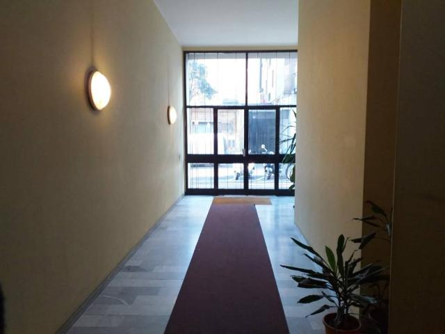 Locale Commerciale in vendita a San Bartolomeo, Como