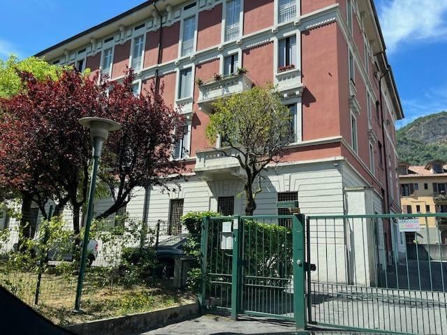 Locale Commerciale in vendita a San Bartolomeo, Como