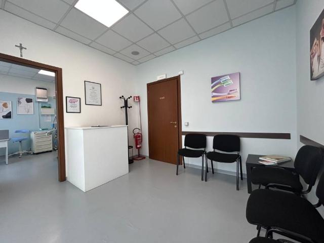Locale Commerciale in vendita a Comunità montana della valle Trompia, Concesio