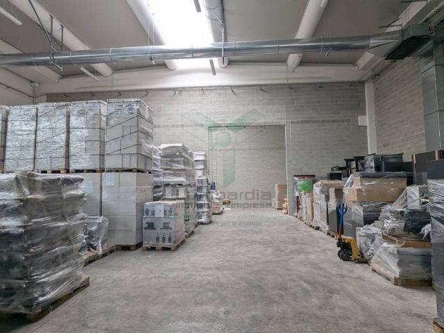 Locale Commerciale in vendita a Unione Comuni Modenesi Area Nord, Concordia Sulla Secchia