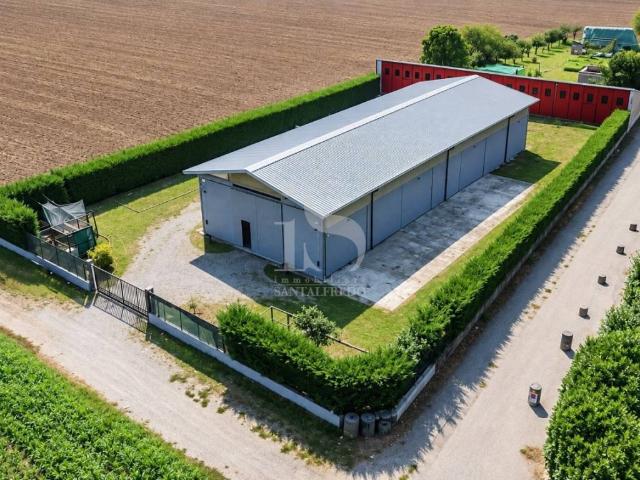 Locale Commerciale in vendita a Concorezzo, Monza e della Brianza