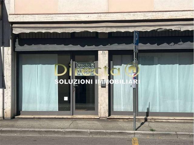 Locale Commerciale in vendita a Monticella, Conegliano