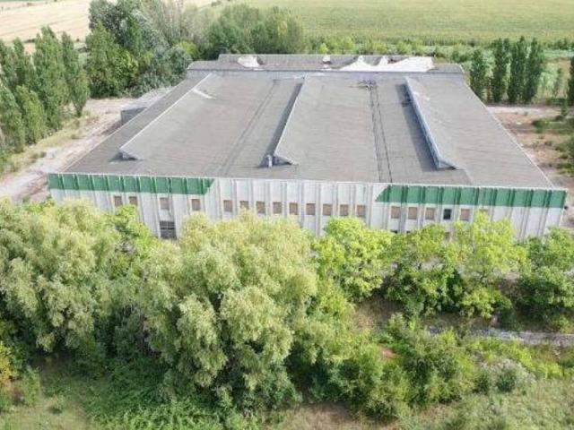 Locale Commerciale in vendita a Unione dei comuni della Bassa Romagna, Conselice
