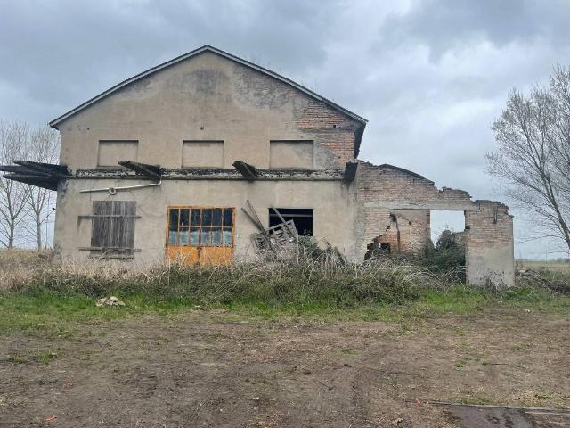 Locale Commerciale in vendita a Unione dei comuni della Bassa Romagna, Conselice