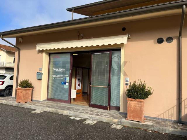 Locale Commerciale in vendita a Unione dei comuni Media Valle del Serchio, Coreglia Antelminelli