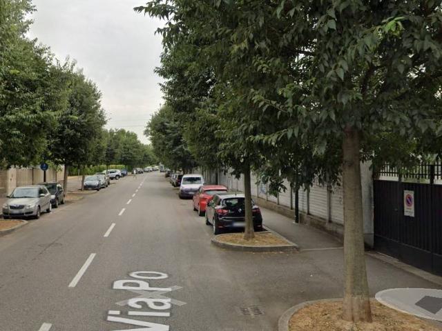 Locale Commerciale in vendita a Zona Omogenea Milano Nord, Cormano