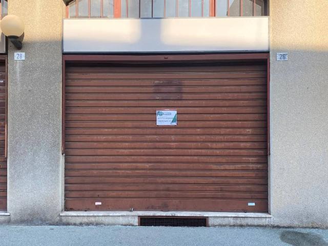 Locale Commerciale in vendita a Cascina Croce, Cornaredo