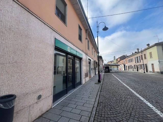 Locale Commerciale in vendita a Corteolona, Lombardia