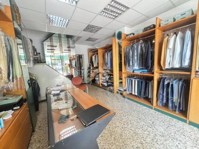 Locale Commerciale in vendita a Gergeri, Calabria
