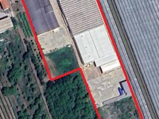 Locale Commerciale in vendita a Piemonte, Cuneo