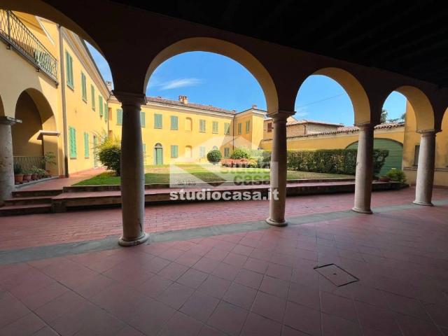 Locale Commerciale in vendita a Le Villette, Crema