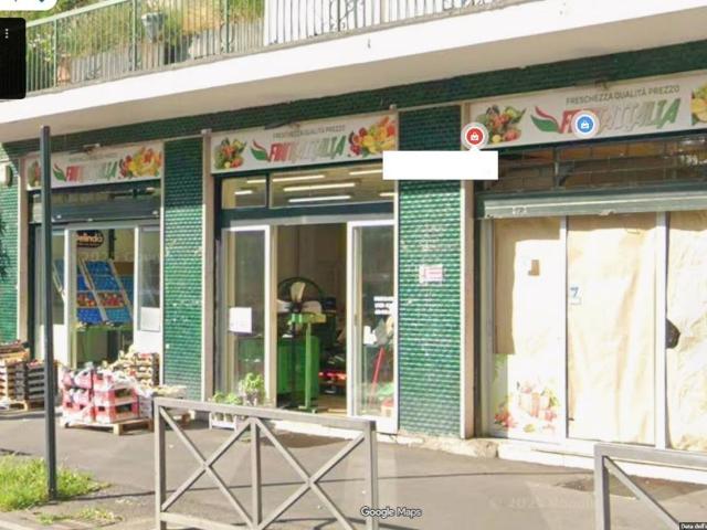 Locale Commerciale in vendita a Crema Nuova, Crema