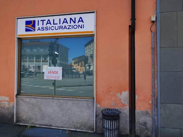 Locale Commerciale in vendita a Vecchia Dogana, Cremona