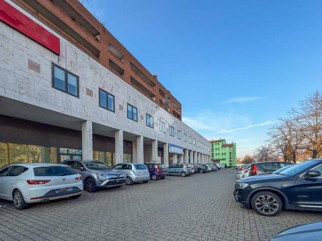 Locale Commerciale in vendita a Zaist, Cremona