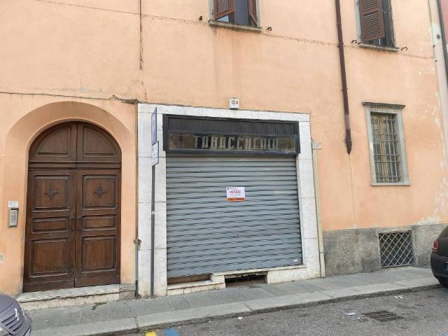 Locale Commerciale in vendita a Centro Storico, Cremona