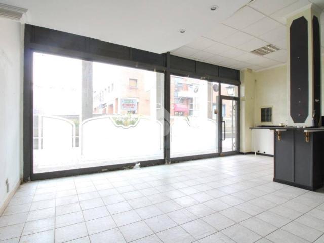 Locale Commerciale in vendita a Zaist, Cremona
