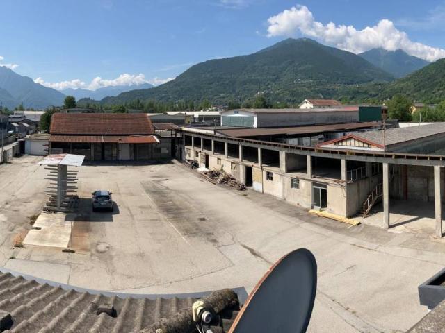 Locale Commerciale in vendita a Piemonte, Verbano-cusio-ossola