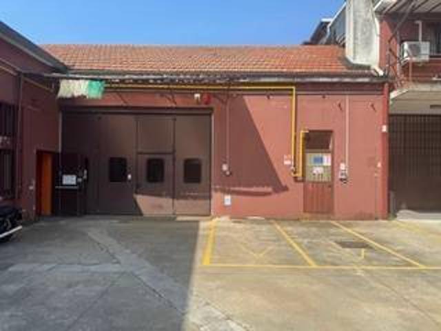 Locale Commerciale in vendita a Zona Omogenea Milano Nord, Cusano Milanino