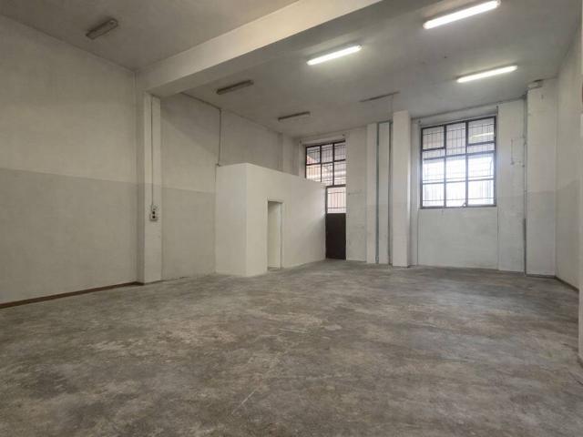 Locale Commerciale in vendita a Zona Omogenea Milano Nord, Cusano Milanino