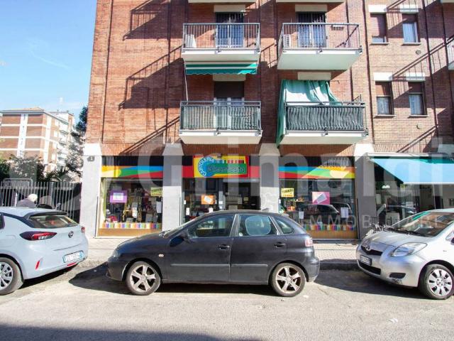 Locale Commerciale in vendita a Zona Omogenea Milano Nord, Cusano Milanino