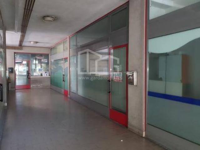 Locale Commerciale in vendita a Comunità montana della valle Camonica, Darfo