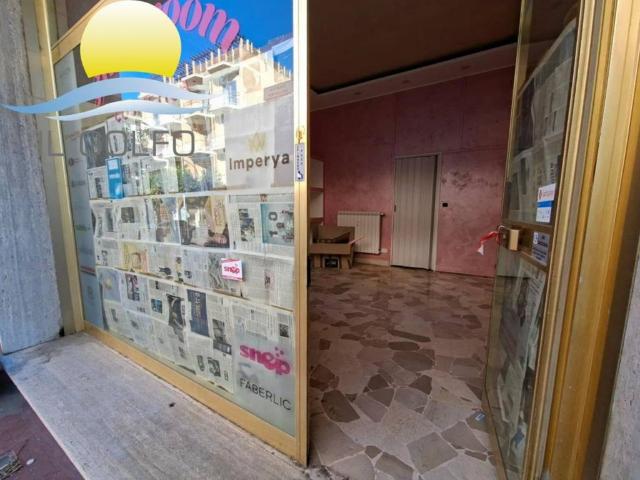 Locale Commerciale in vendita a Diano Calderina, Diano Marina