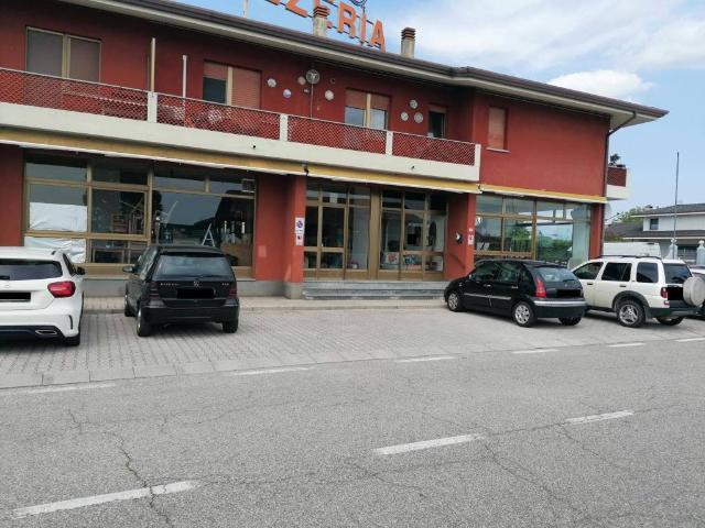 Locale Commerciale in vendita a Dignano, Friuli-Venezia Giulia