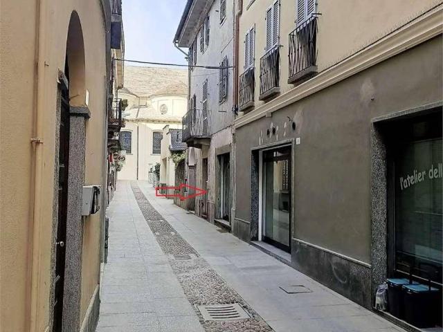 Locale Commerciale in vendita a Borgata Baceno, Piemonte