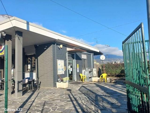 Locale Commerciale in vendita a Piemonte, Verbano-cusio-ossola
