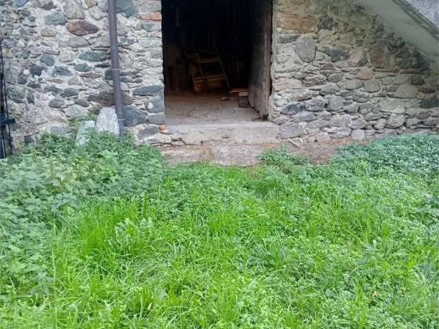 Rustico in vendita a Donnas, Aosta