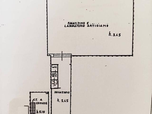 Locale Commerciale in vendita a Empoli, Firenze