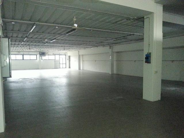Locale Commerciale in vendita a Unione dei Comuni Circondario dell'Empolese Valdelsa, Empoli