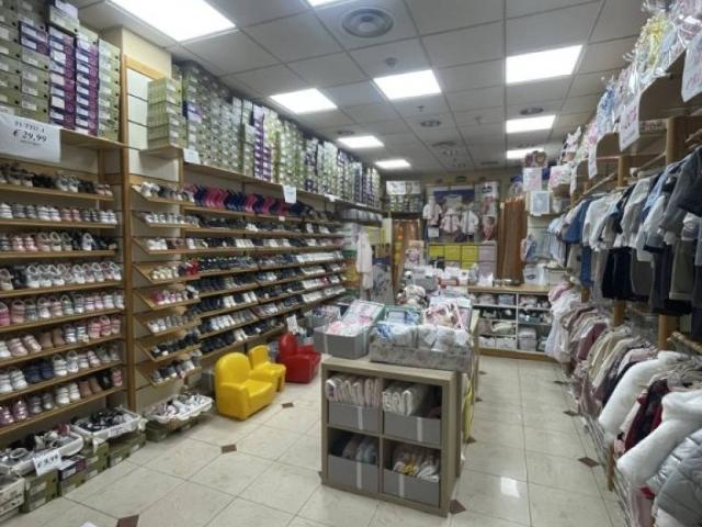 Locale Commerciale in vendita a Erbusco, Lombardia