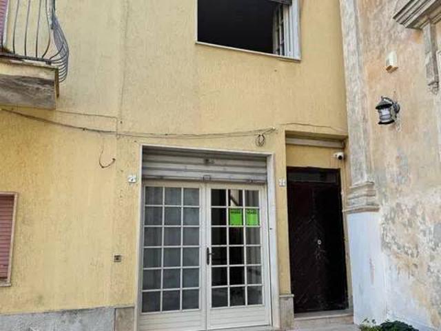 Locale Commerciale in vendita a Puglia, Brindisi