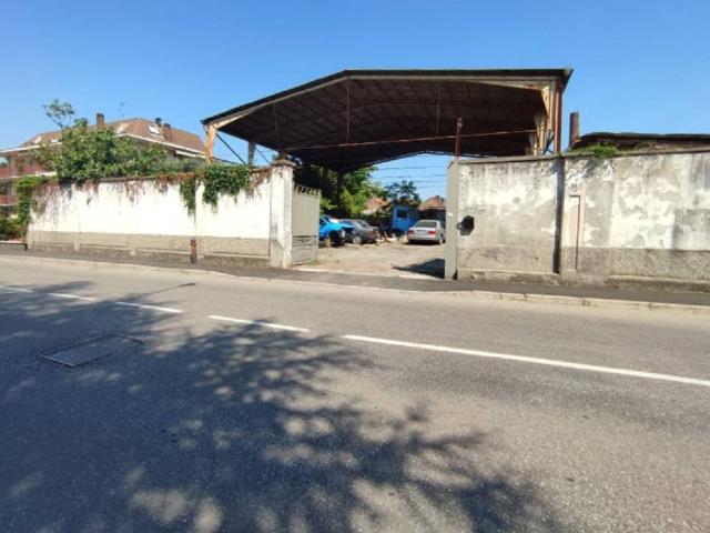 Locale Commerciale in vendita a Bergoro, Fagnano Olona