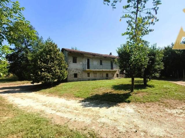 Locale Commerciale in vendita a Piemonte, Cuneo