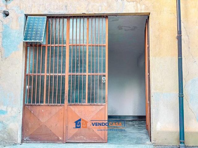 Locale Commerciale in vendita a Piemonte, Cuneo