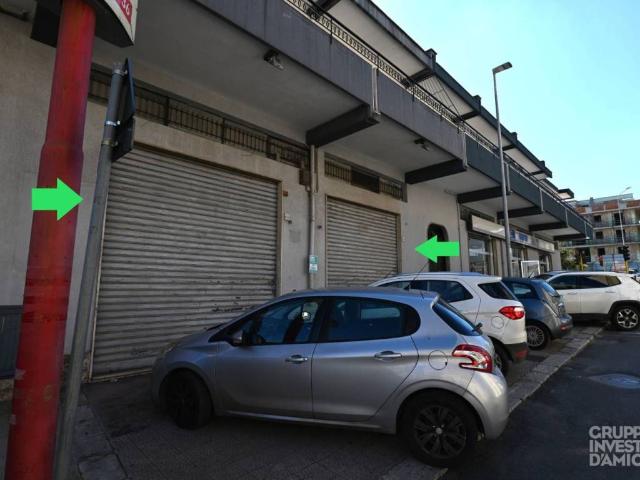 Locale Commerciale in vendita a Puglia, Brindisi