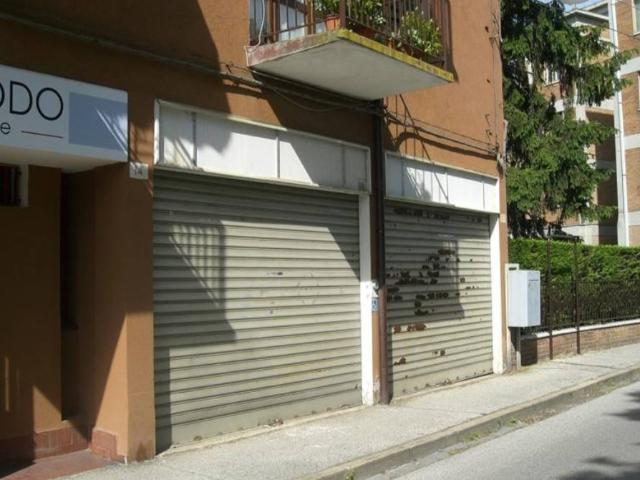 Locale Commerciale in vendita a Doro, Ferrara