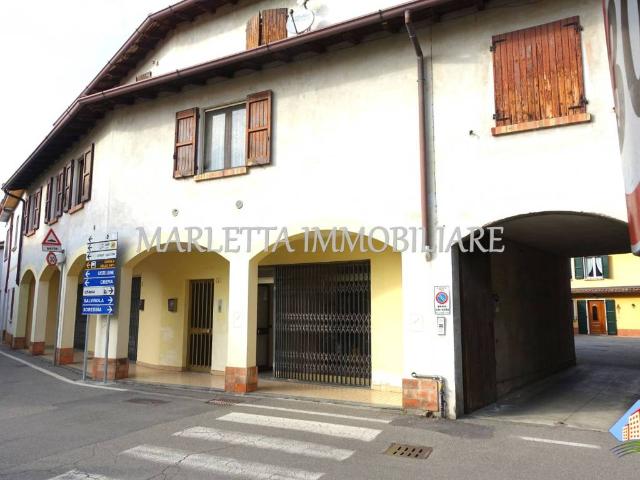 Locale Commerciale in vendita a Fiesco, Lombardia