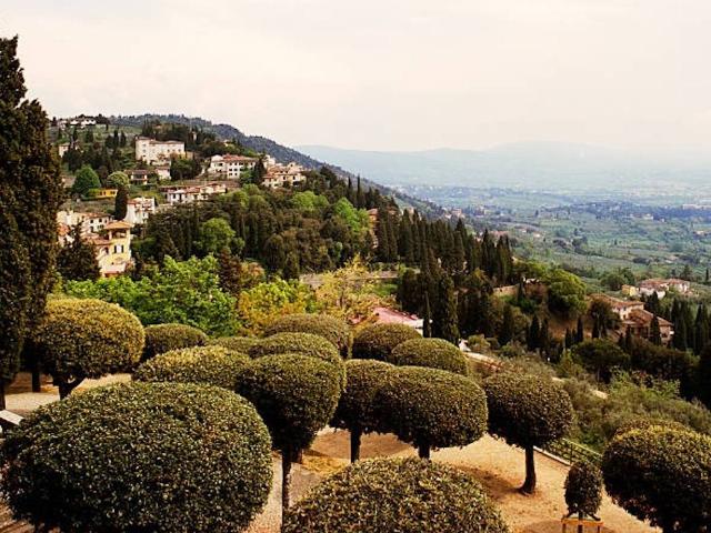 Locale Commerciale in vendita a Fiesole, Toscana