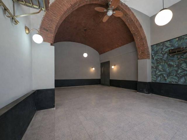 Locale Commerciale in vendita a Fiesole, Toscana