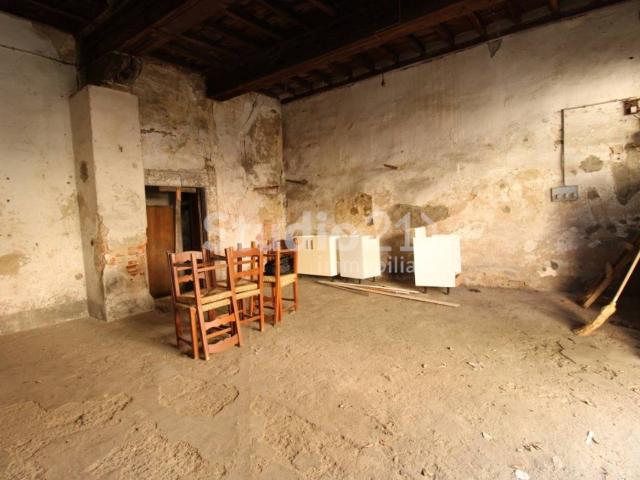 Locale Commerciale in vendita a I Cappuccini, Figline Valdarno